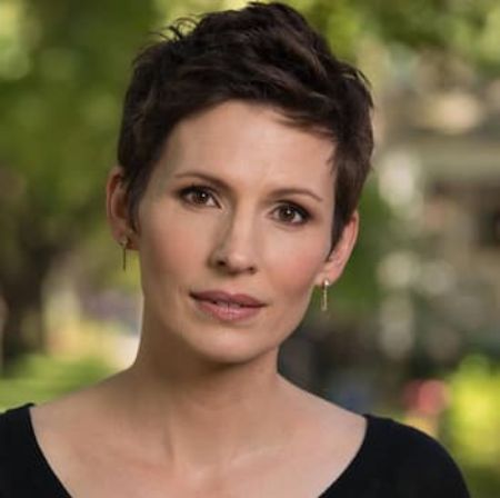 She is working at FOX 32 since September 2016.